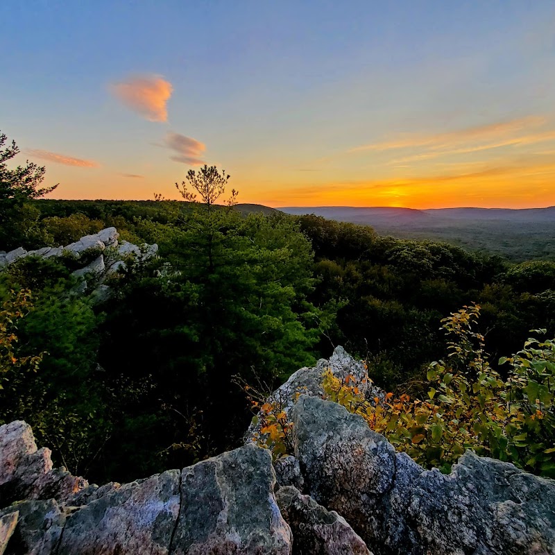 Appalachian Trail: Pole Steeple