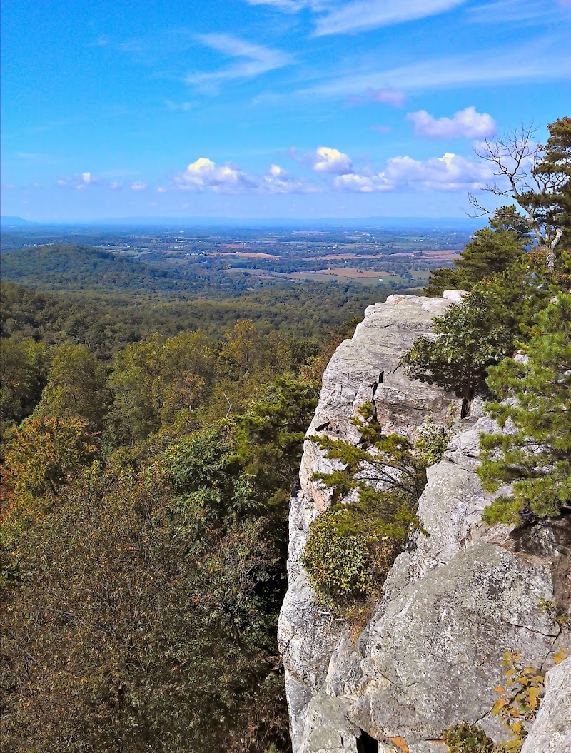 Appalachian Trail: Raven Rocks